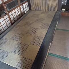 畳ベッド　イグサのベッドの画像