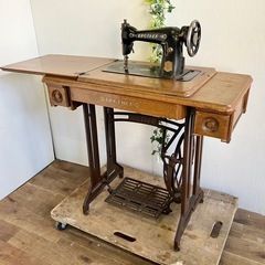 レトロ 足踏み ミシン brother ジャンク品 店舗什器
