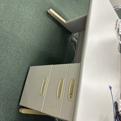 事務机
