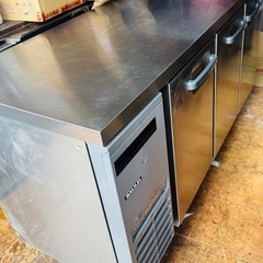 中古フクシマガリレイ コールドテーブルLRC-150RM-E