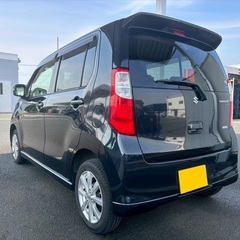 低走行8万キロ☆月々9千円〜分割払い可‼️ 車検2年付き！【名義変更代込み】☆スズキ ワゴンR☆H26年式☆Bluetooth対応ナビ付き☆走行中DVD見れます☆プッシュスタート☆ドライブレコーダー付きのフル装備☆純正アルミ☆事故修復歴無し☆そのまま乗って帰れます！の画像