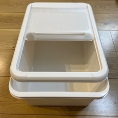 米びつ