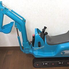 (予約済)■足けり乗用玩具 マイクロショベルカー★KOMATSU コマツ PC０１ ケンケンキッキ★電動でアーム上下・バケット可動 サウンドアクション付◎の画像