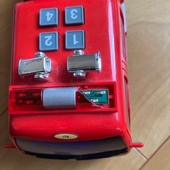 音のなる乗りものの画像