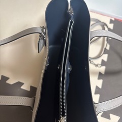 COACHショルダートートーバックの画像