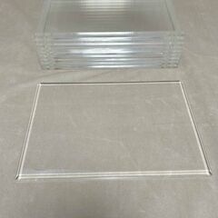 ※訳アリ　アクリル　ディスプレイ台　厚み８ｍｍ　２４５ｍｍ×１７０ｍｍ　１０枚　フィギュア　模型などの画像