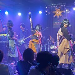 ５/２１(水)KAWAMURA BANDのドラマーがゲストにて、８０年代をテーマにしたliveバーにて昭和歌謡の生演奏をしてます♪ - コンサート/ショー