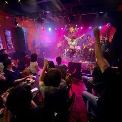 ５/２１(水)KAWAMURA BANDのドラマーがゲストにて、８０年代をテーマにしたliveバーにて昭和歌謡の生演奏をしてます♪ - イベント