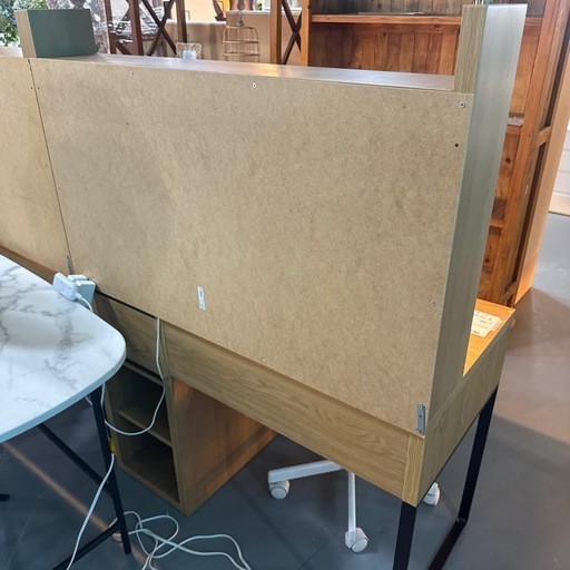 デスクセット　IKEA チェア付き