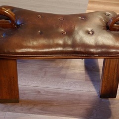 オットマン　足置きの画像