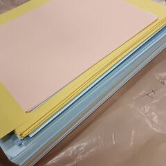 （ご予約済md）(未使用)カラー用紙(A3～色々) 約500枚の画像
