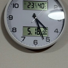 掛け時計の画像