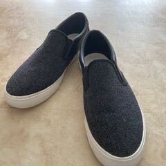 スニーカー　7回くらい使用しましたの画像