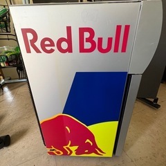 Red Bull コンパクト冷蔵庫の画像