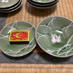 レトロ食器の画像