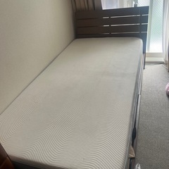 ベッド