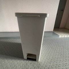 アスベル　ペダルゴミ箱