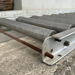 ローラーコンベアの画像