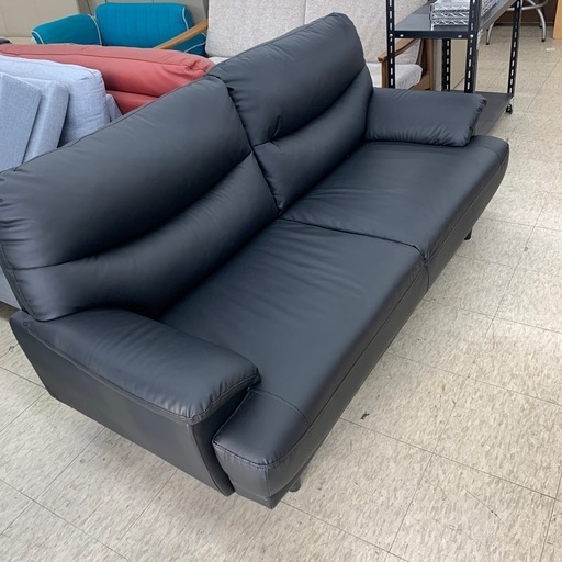 【ジモティー割引で最大15％OFF⭐️】  2人掛け ソファー ブラック 合皮