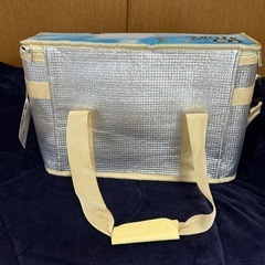 くまのプーさんの保冷バッグの画像