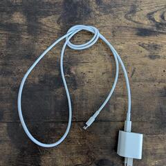 iPhoneライトニングケーブル