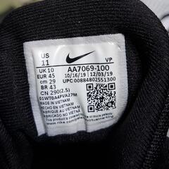 NIKE　バスケットボールスニーカーの画像