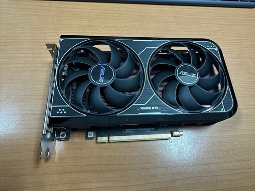 グラフィックボード　ASUS DUAL-RTX4060TI-O8G-V2