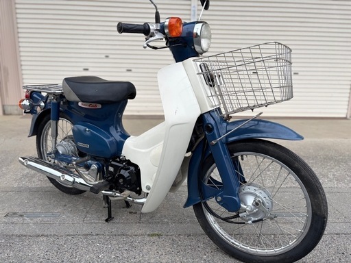 ⭐️スーパーカブ50低燃費FIモデル⭐️バッテリー・プラグ・グリップなど新品交換済みで快調⭐️50cc原付オートバイ⭐️