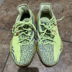 YEEZY/イージー adidas Originals セミフロ...