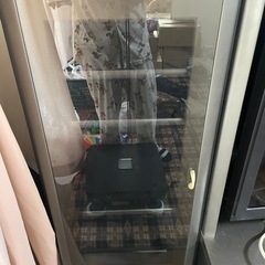 大きなテレビ台の画像
