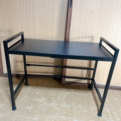 ラック 棚 ブラック 黒 伸縮可能 インテリア 家具の画像