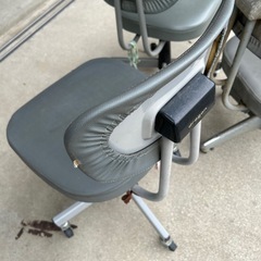 事務イス
の画像