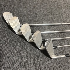 スリクソン　ZTX アイアン　5本　タイトリストウェッジの画像