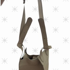  8／30で処分！ショルダーバッグ ハンドバッグ beige の画像