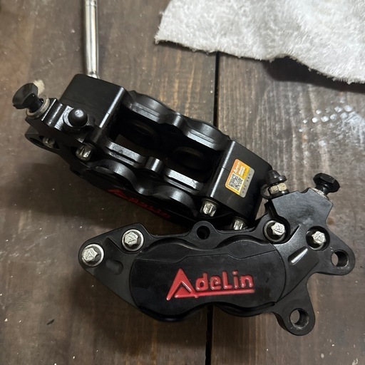 gsf1200取り外し フロントキャリパー ブレーキ