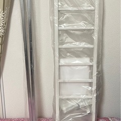【未使用、写真撮影の為開封】突っ張り洗濯機ラックの画像