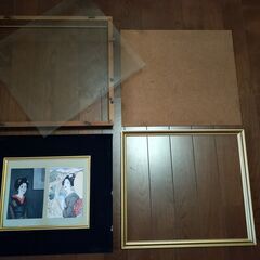 額縁　横43ｘ縦37.5ｘ4.5　ガラスの画像