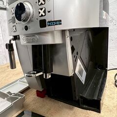 【DeLonghi】デロンギ コンパクト全自動エスプレッソマシン マグニフィカS ECAM22110SBH エスプレッソ式 1.8L コーヒーメーカー Y1386の画像