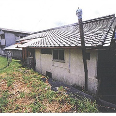 【和歌山県橋本市】　古いため、大雨時には雨漏りがあります、現状を...