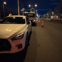 交通誘導警備スタッフ募集【未経験OK・日払い可】の画像