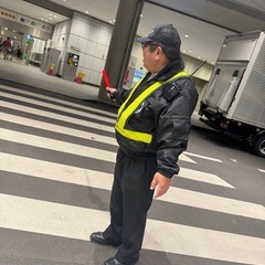 交通誘導警備スタッフ募集【未経験OK・日払い可】の画像