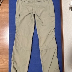 Columbia pantsの画像