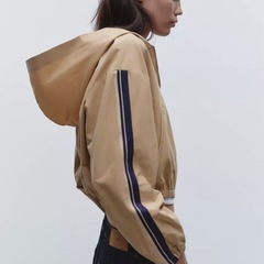 ZARA 2025春夏パーカー