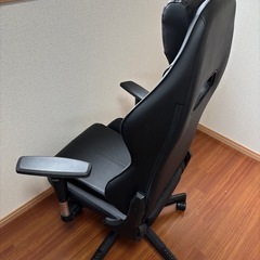 GTRacing ゲーミングチェア ブラックの画像