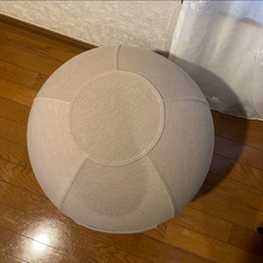 Maroom's バランスチェア　エクリュベージュの画像