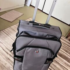 スイスWENGER ソフトキャリーケース(45リットル)の画像
