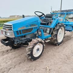 イセキ トラクター 4WD ディーゼル19馬力の画像