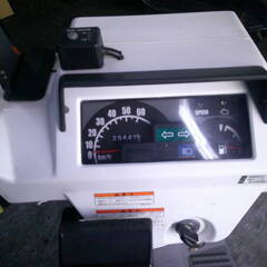 HONDA ジャイロX-2Fi 白 エンジン始動確認 半額配送キャンペーン 諸経費０円 自賠責保険加入で乗れます 現状渡し諸経費￥0- 横浜 P-Yardの画像