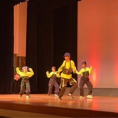 人見知りで恥ずかしがり屋な小学生がダンスを習って自信満々に！！の画像