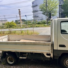 タイタンダッシュ5MT 1.35t ガソリン　マニュアル車　2WDの画像